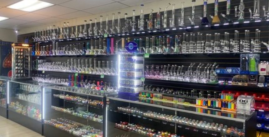 Utoya Sells Fast In Smoke Shops